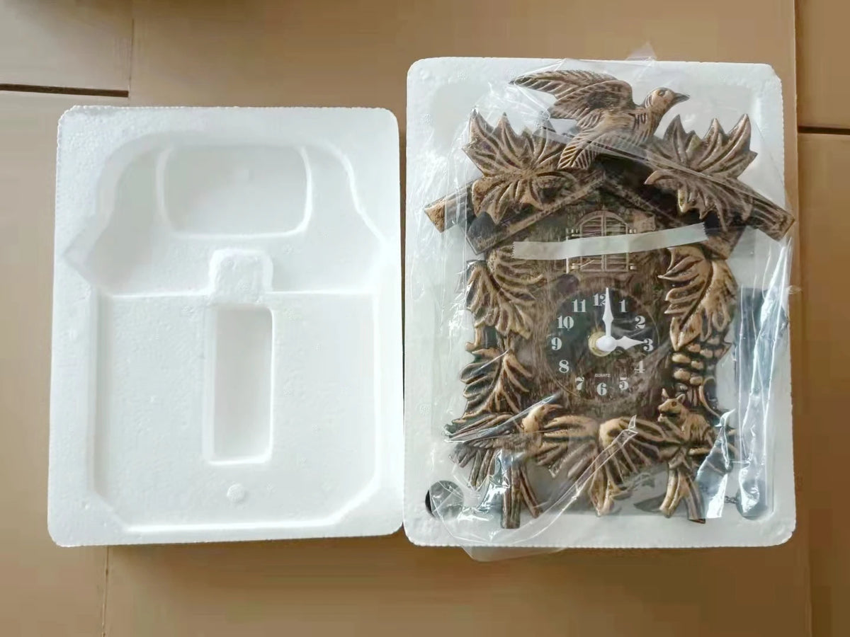 pendule coucou en bois ancien